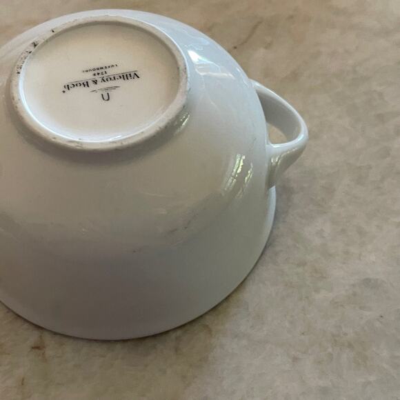 Villeroy & Boch white porcelain soup bowl double handles 4-1/4” - Picture 11 of 13